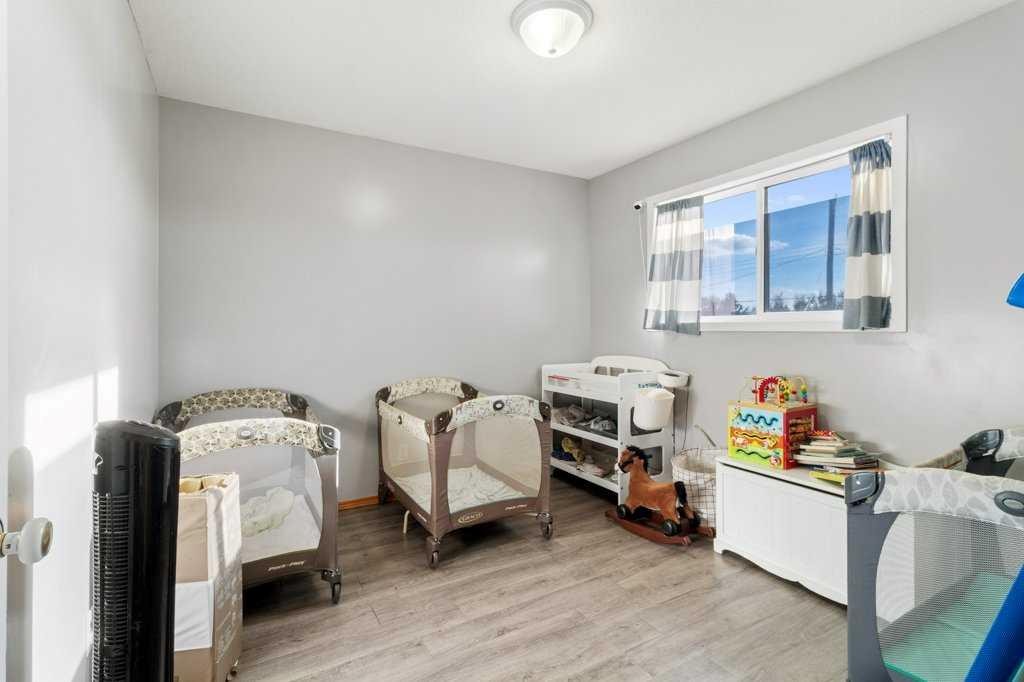 









26


Ave

, 1814 and 1816,
Delburne,




AB
T0M 0V0

