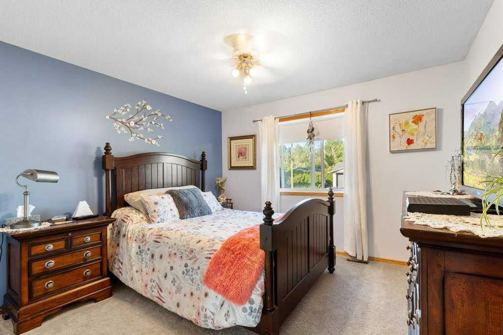 









26


Ave

, 1814 and 1816,
Delburne,




AB
T0M 0V0

