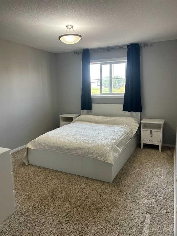 









5301


WINDWARD

Place, 1,
Sylvan Lake,




AB
T4S 2L4

