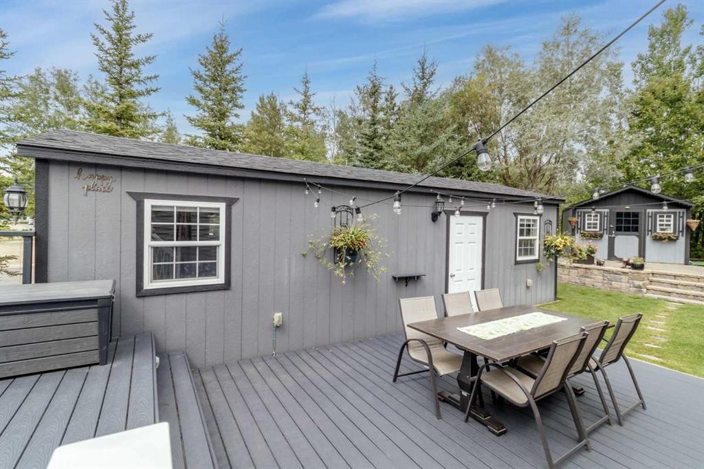 









10046


Township road 422

, 19B,
Rural Ponoka County,




AB
T4R 1V9


