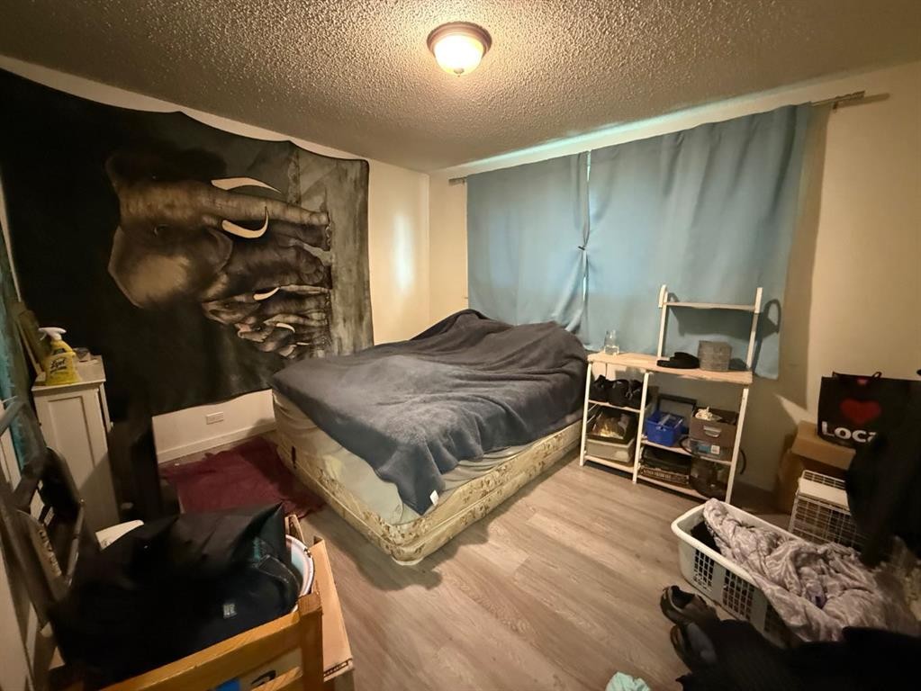 









4813


50

Street,
Clive,




AB
T0C 0Y0

