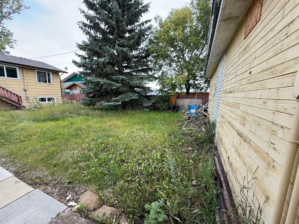 









4813


50

Street,
Clive,




AB
T0C 0Y0

