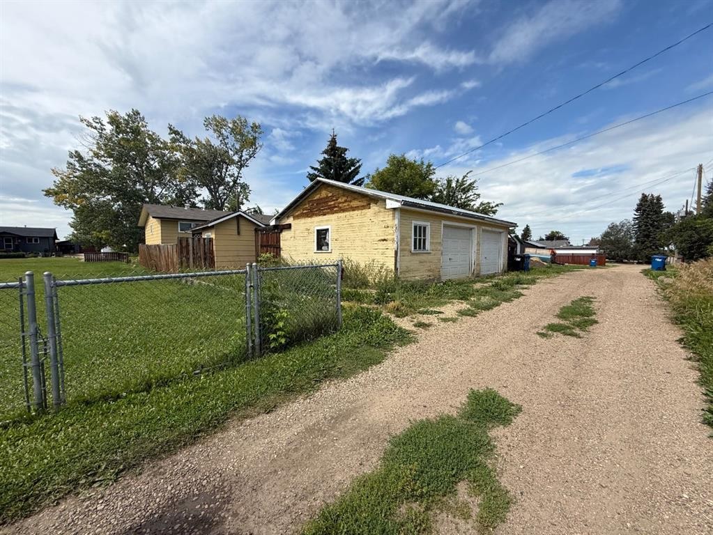 









4813


50

Street,
Clive,




AB
T0C 0Y0

