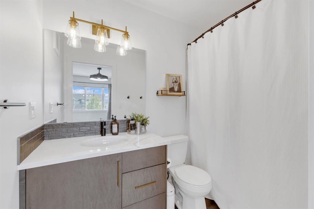 









10


Evergreen

Way, A,
Red Deer,




AB
T4P3H1

