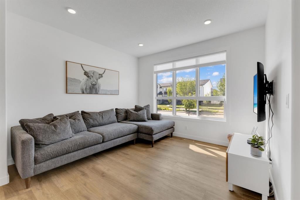 









10


Evergreen

Way, A,
Red Deer,




AB
T4P3H1

