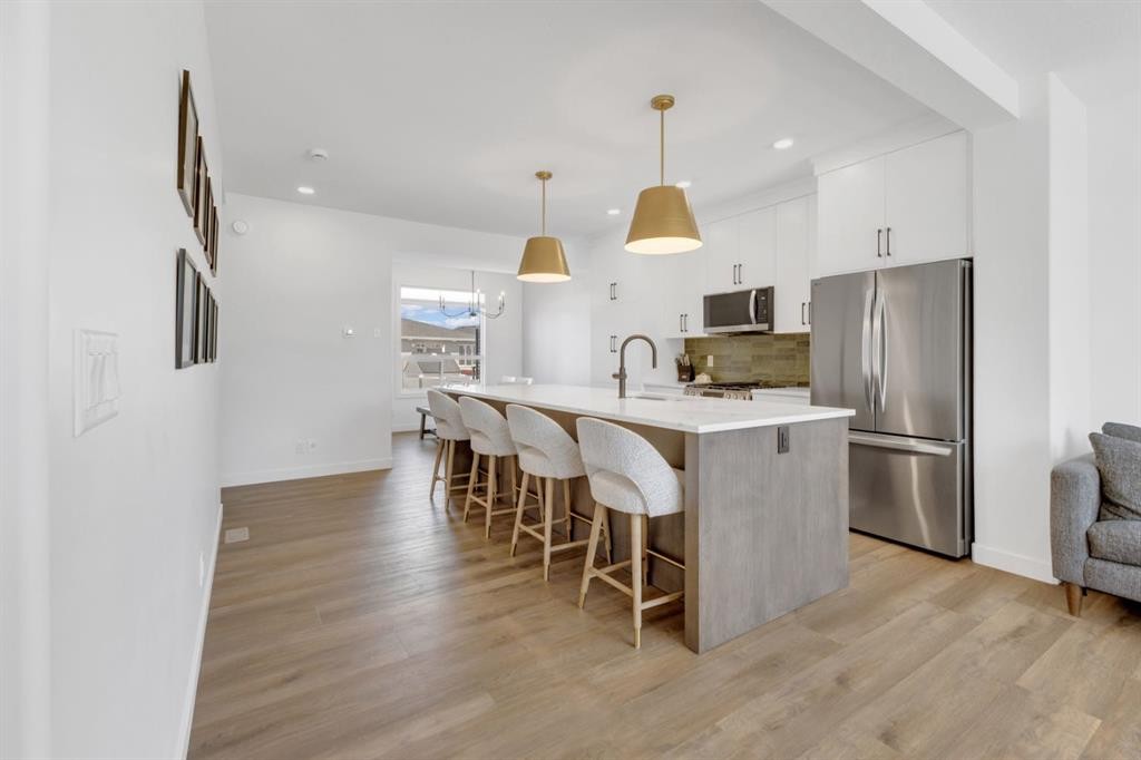 









10


Evergreen

Way, A,
Red Deer,




AB
T4P3H1

