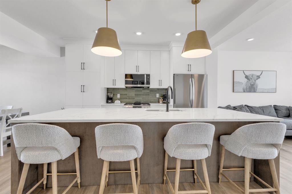 









10


Evergreen

Way, A,
Red Deer,




AB
T4P3H1


