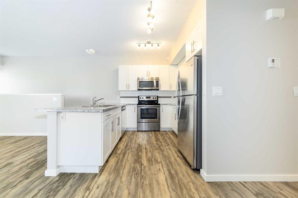 









5300


Vista

Trail, D3,
Blackfalds,




AB
T4M 0L8

