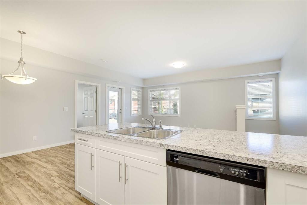 









5300


Vista

Trail, D3,
Blackfalds,




AB
T4M 0L8

