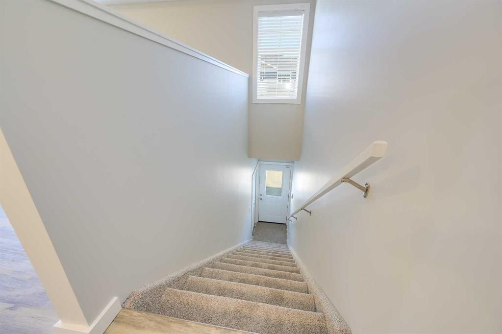 









5300


Vista

Trail, D3,
Blackfalds,




AB
T4M 0L8

