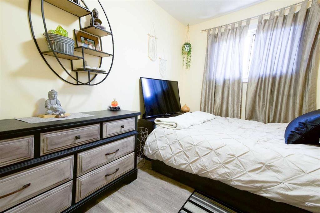 









46


Wells

Street,
Red Deer,




AB
T4N5Y3

