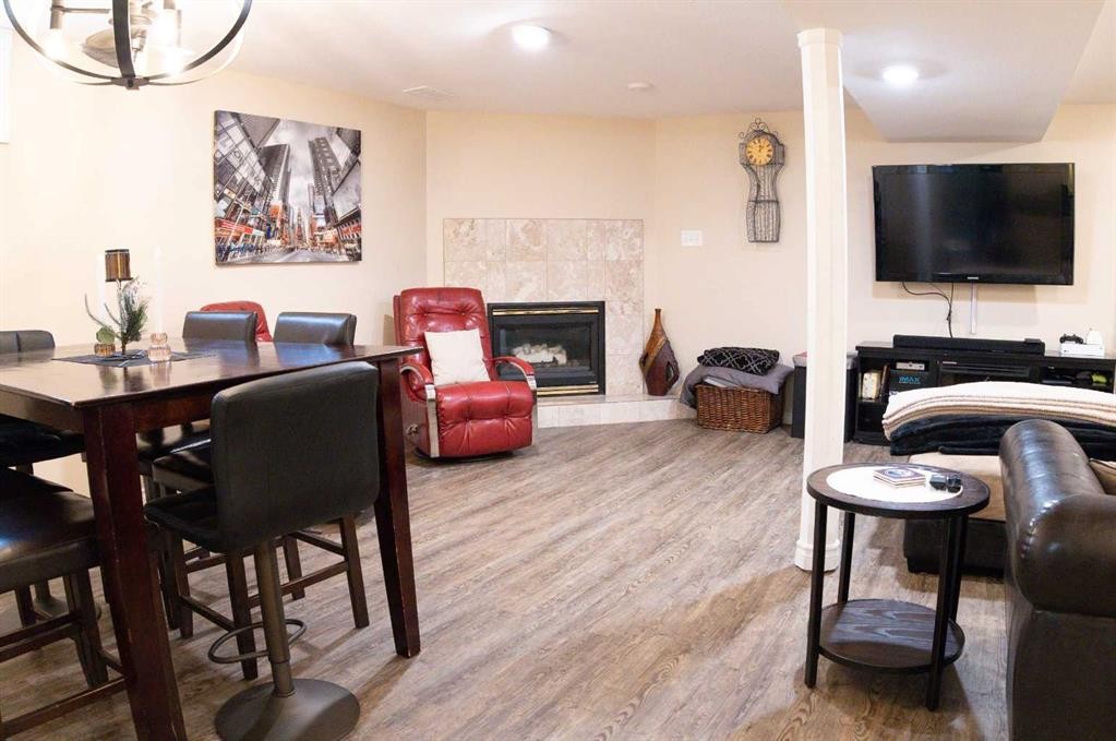 









46


Wells

Street,
Red Deer,




AB
T4N5Y3

