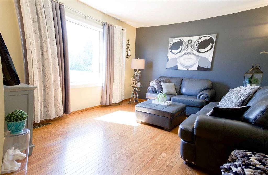 









46


Wells

Street,
Red Deer,




AB
T4N5Y3

