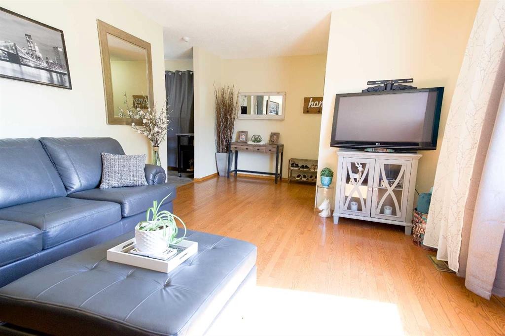 









46


Wells

Street,
Red Deer,




AB
T4N5Y3

