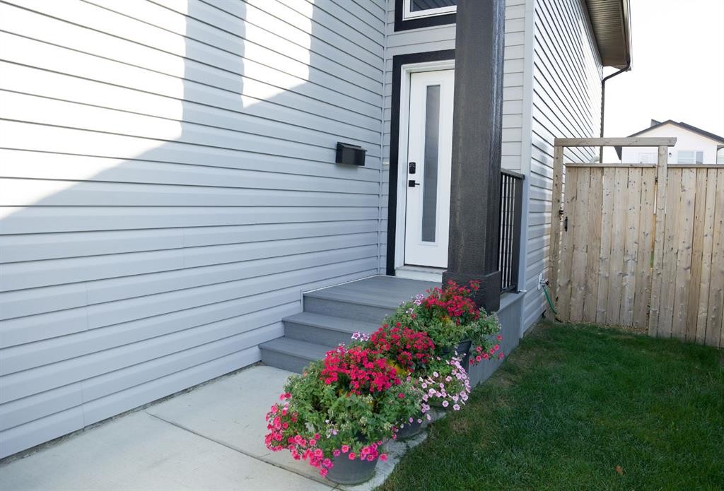 









61


Murphy

Close,
Blackfalds,




AB
T4M0H5

