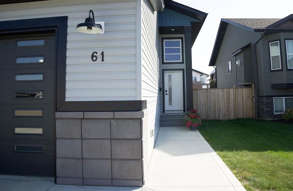 









61


Murphy

Close,
Blackfalds,




AB
T4M0H5

