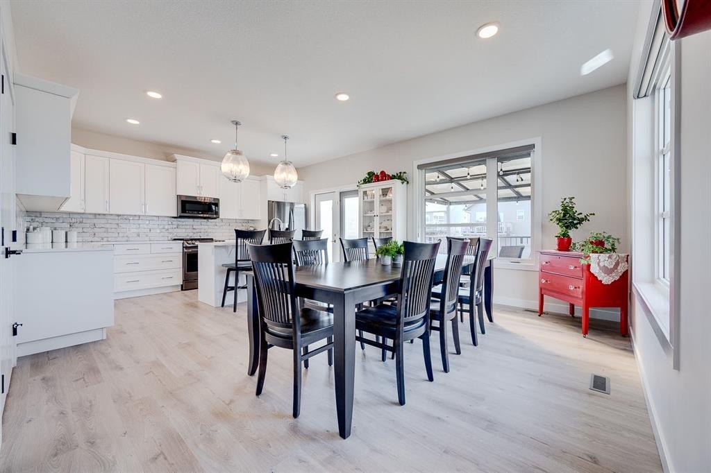 









61


Murphy

Close,
Blackfalds,




AB
T4M0H5

