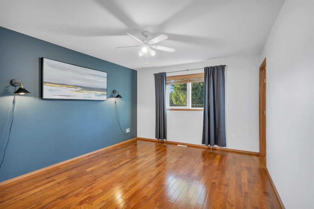 









46


Lexington

Close,
Lacombe,




AB
T4L2J3

