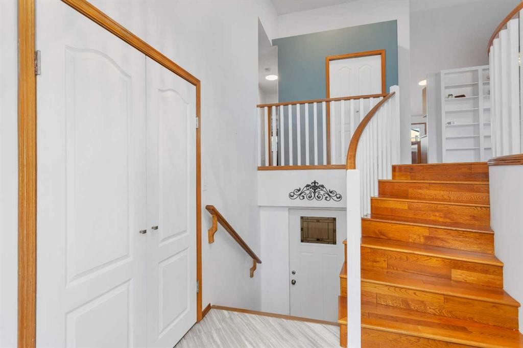 









46


Lexington

Close,
Lacombe,




AB
T4L2J3

