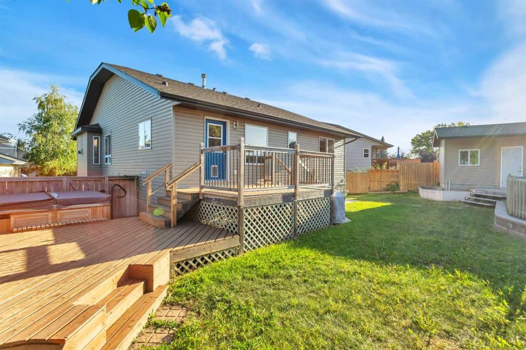 









46


Lexington

Close,
Lacombe,




AB
T4L2J3

