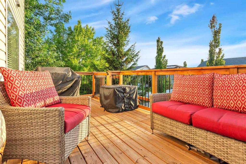 









76


Arthur

Close,
Red Deer,




AB
T4R 3M5


