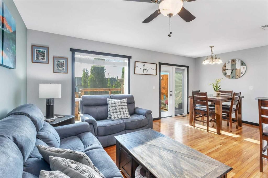 









76


Arthur

Close,
Red Deer,




AB
T4R 3M5

