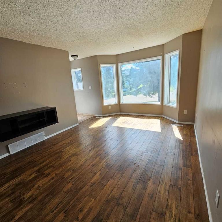 









130


West Liberty

Crescent,
Millet,




AB
T0C1Z0

