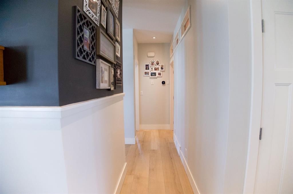 









7102


Cobb

Street,
Lacombe,




AB
T4L 1Z3


