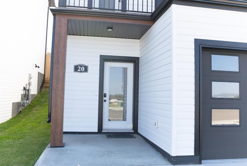 









20


Vincent

Gate,
Sylvan Lake,




AB
T4R 0H6

