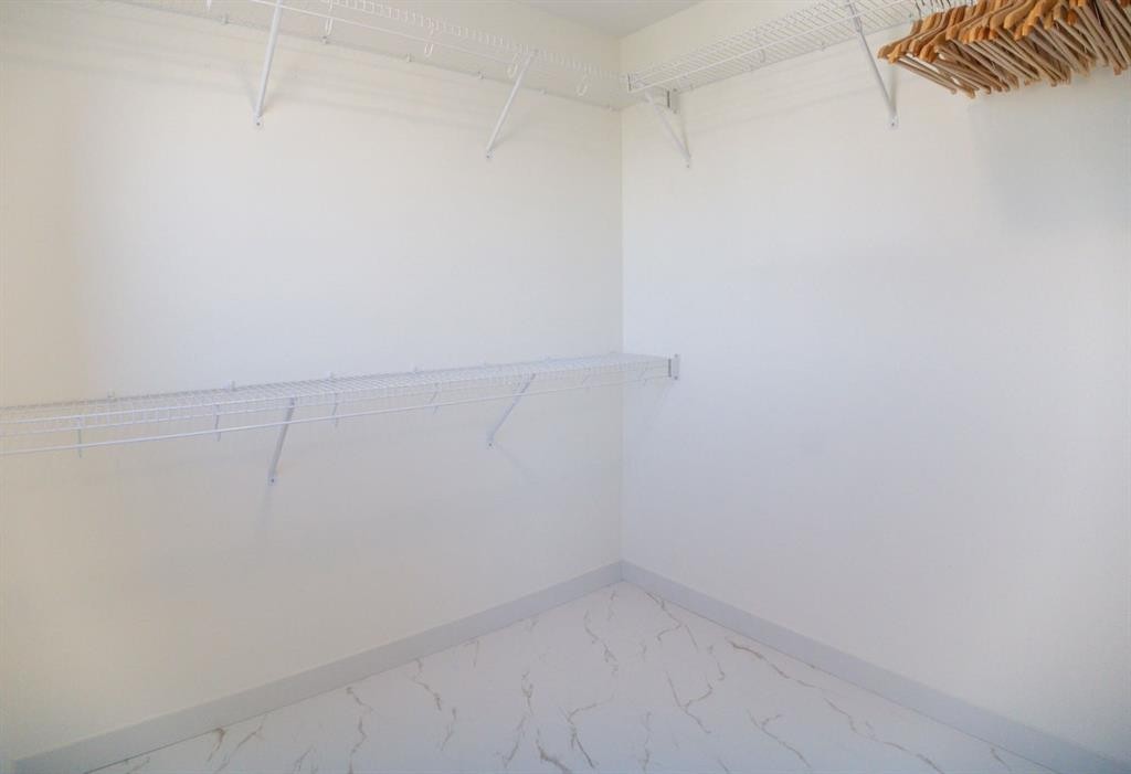 









20


Vincent

Gate,
Sylvan Lake,




AB
T4R 0H6

