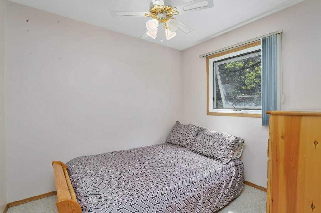 









34


Beach

Street East,
Rochon Sands,




AB
T0C 3B0

