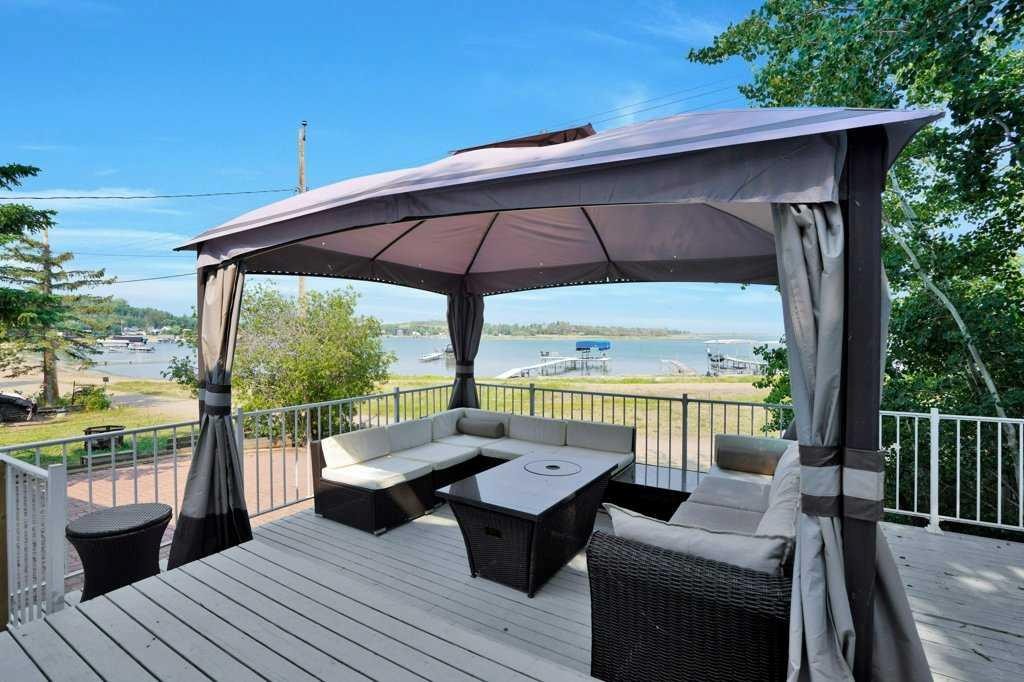 









34


Beach

Street East,
Rochon Sands,




AB
T0C 3B0

