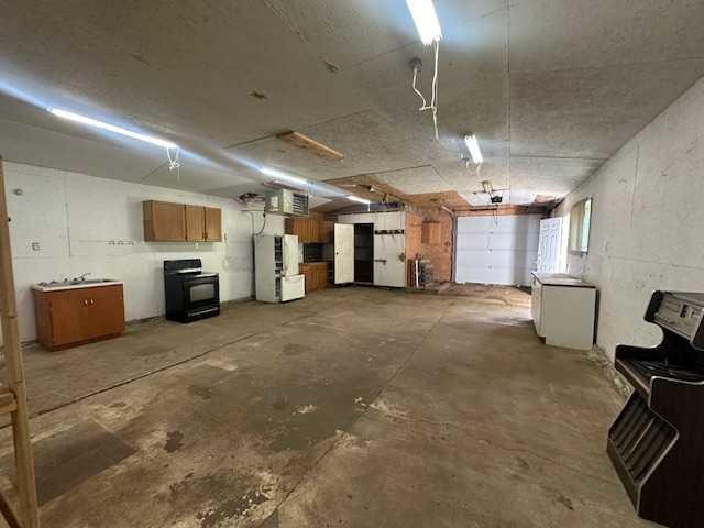 









40033


Range Road 202

,
Rural Stettler No. 6, County of,




AB
T0C 2L0

