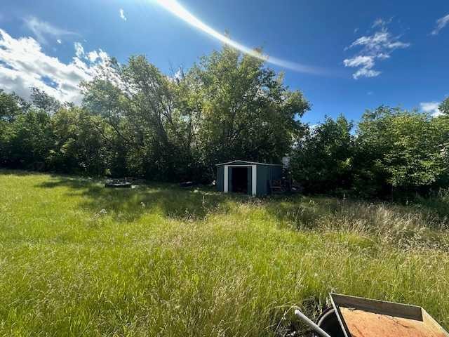 









40033


Range Road 202

,
Rural Stettler No. 6, County of,




AB
T0C 2L0

