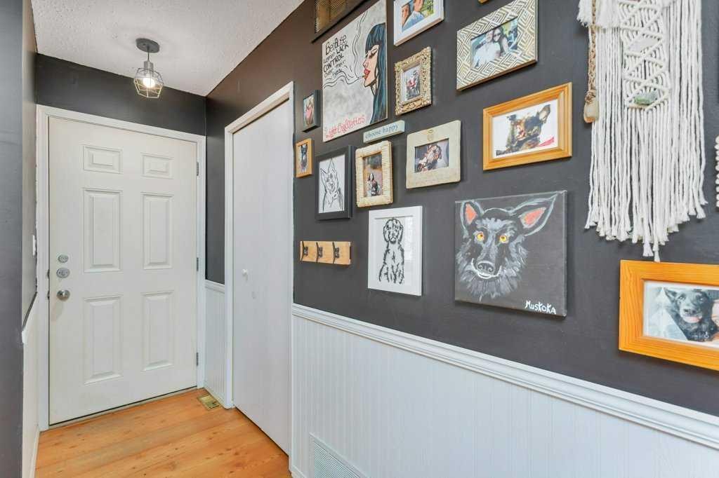 









101


Lakeview

Avenue,
Gull Lake,




AB
T4L 2N1

