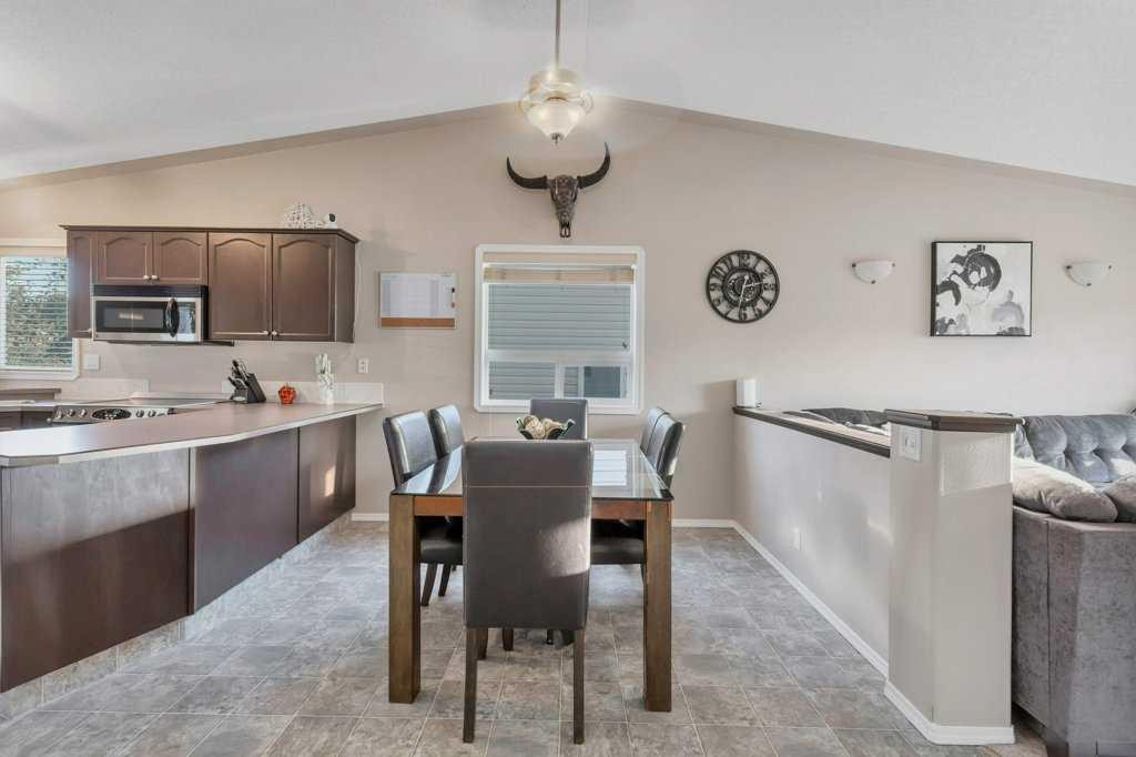 









7


Reighley

Close,
Red Deer,




AB
T4P 3V7

