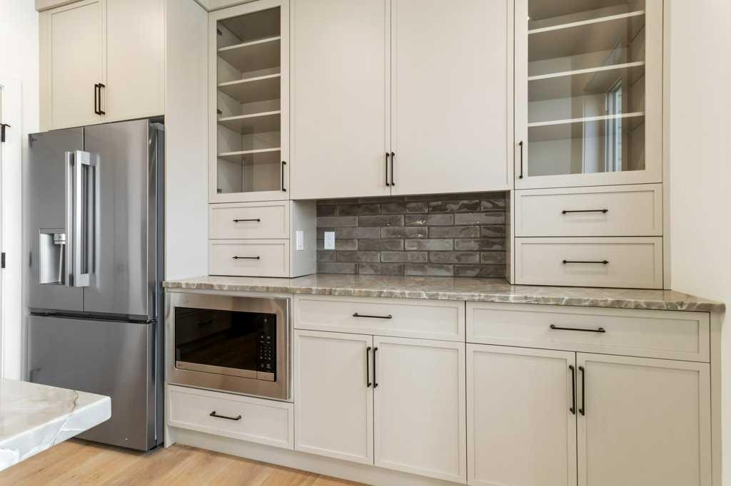 









10


Aura

Drive,
Blackfalds,




AB
T4M 0N3

