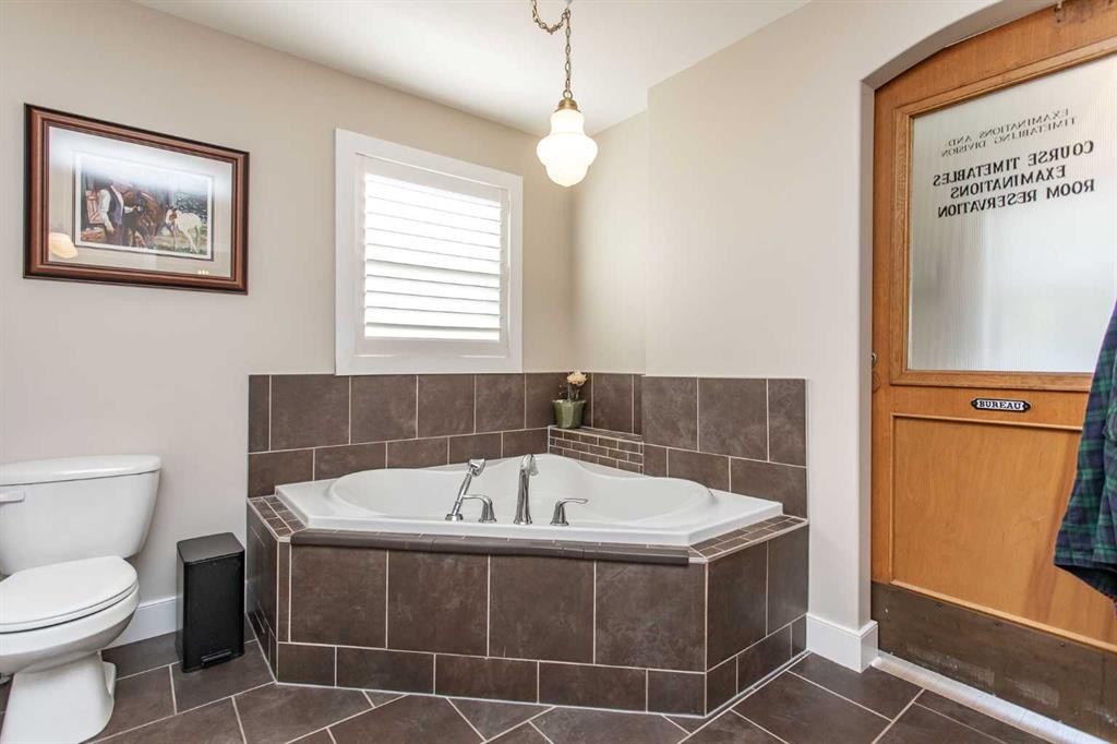 









32


Carter

Close,
Red Deer,




AB
T4P 0G5

