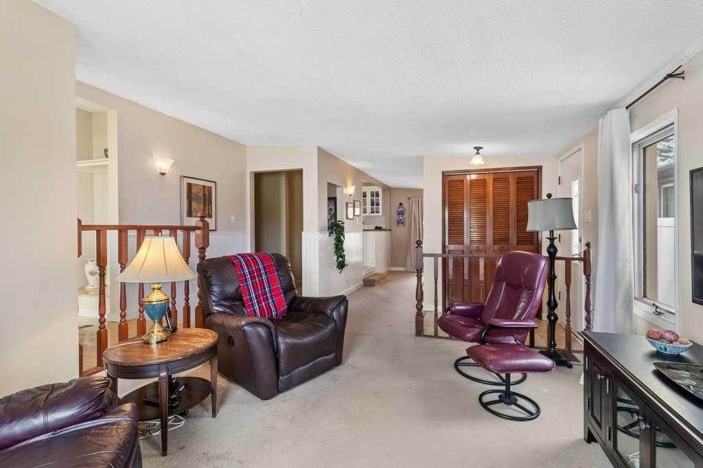 









3948


35A

Avenue,
Red Deer,




AB
T4N 2S5

