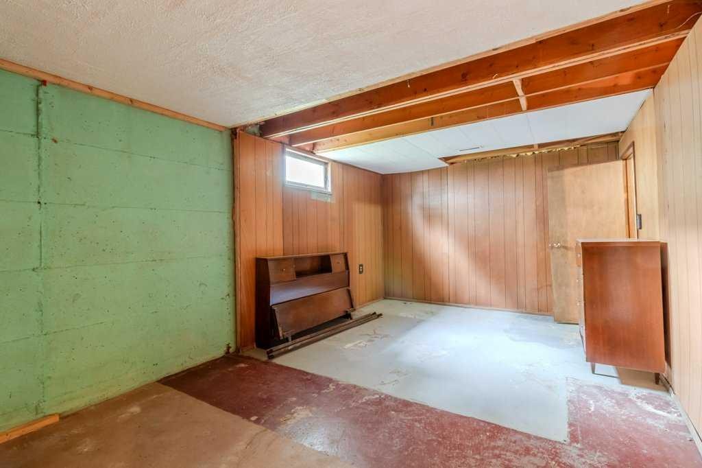 









3948


35A

Avenue,
Red Deer,




AB
T4N 2S5

