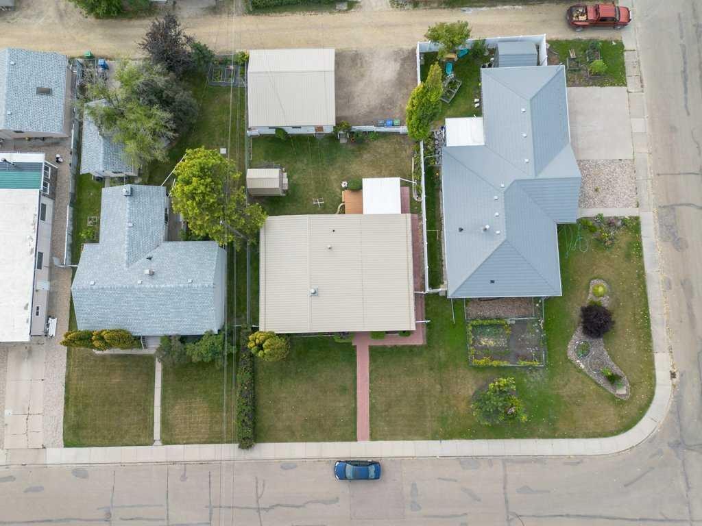 









3948


35A

Avenue,
Red Deer,




AB
T4N 2S5

