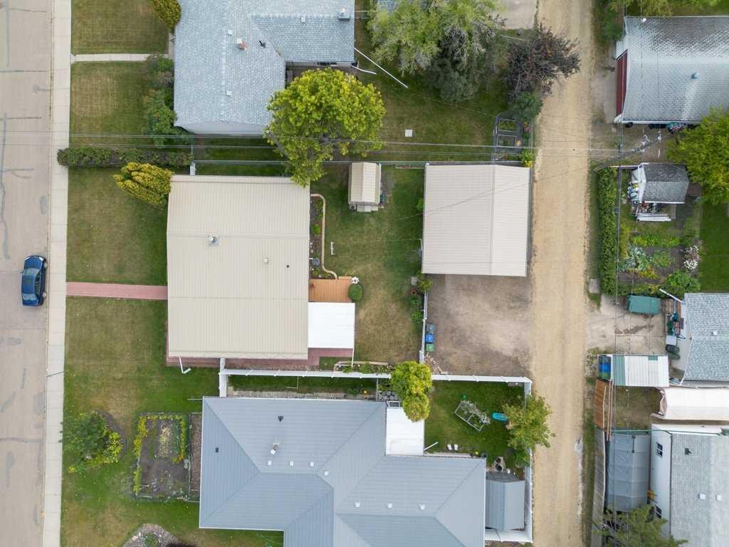 









3948


35A

Avenue,
Red Deer,




AB
T4N 2S5


