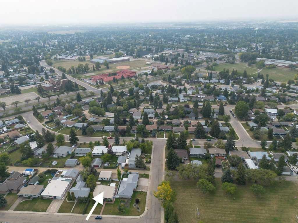 









3948


35A

Avenue,
Red Deer,




AB
T4N 2S5

