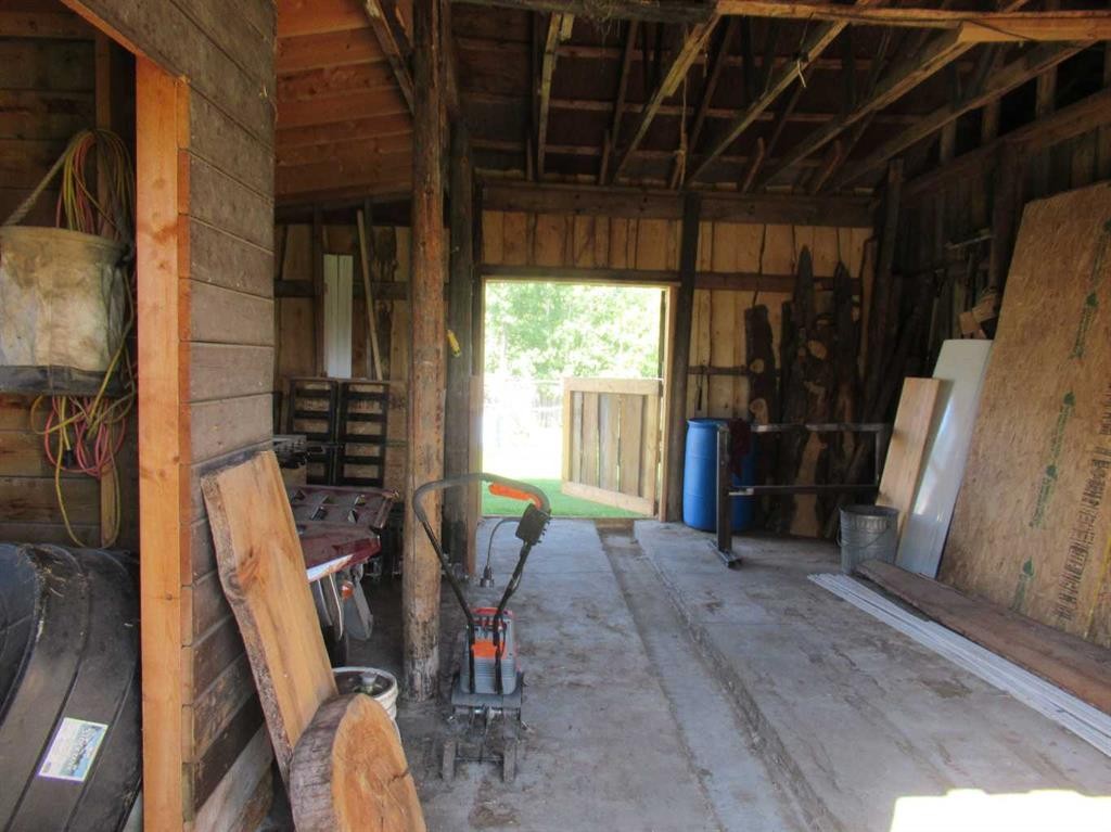 









2230


Rainy Creek Road

,
Rural Lacombe County,




AB
T0C 0J0

