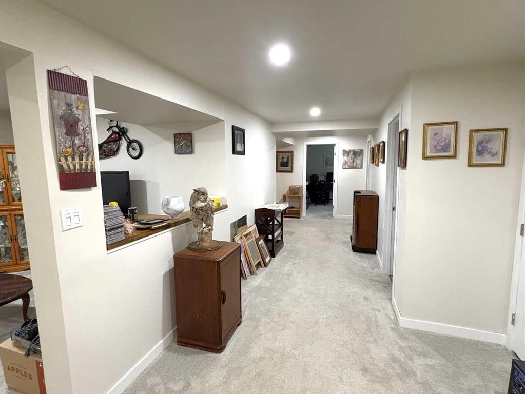 









5007


46

Avenue,
Forestburg,




AB
T0B 1N0

