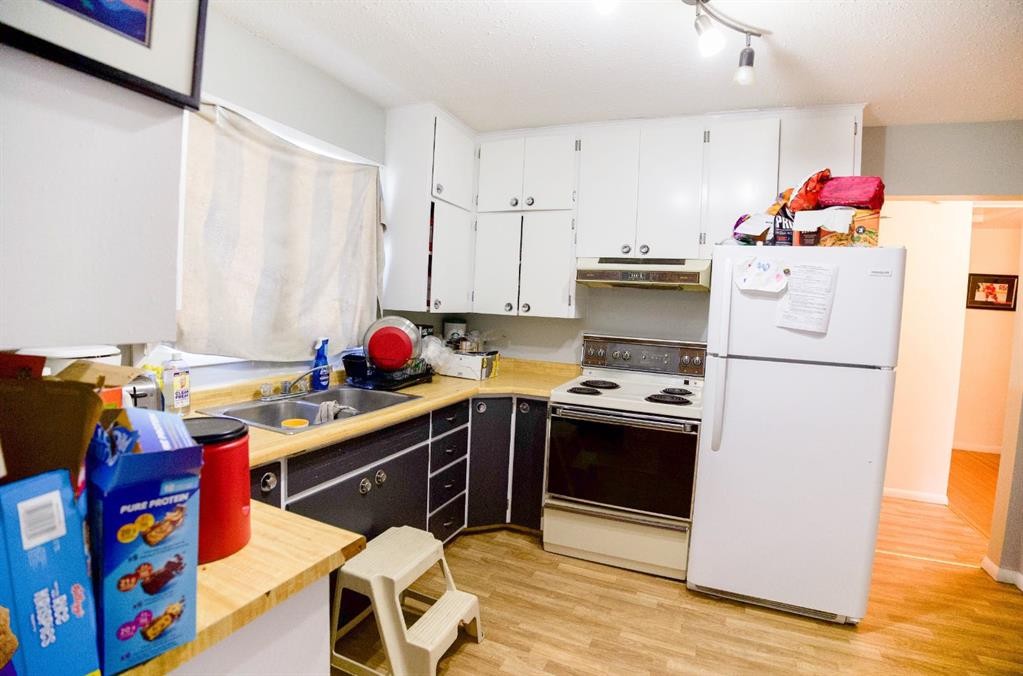 









4122


50

Street,
Red Deer,




AB
T4N 1W7

