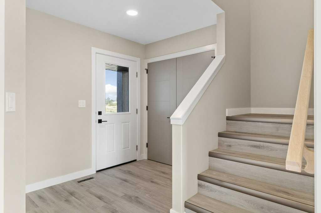 









125


Hampton

Crescent,
Sylvan Lake,




AB
T4S 1S8

