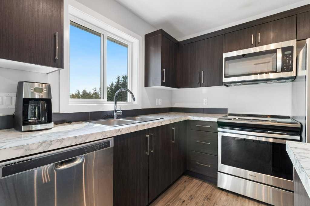 









50


Sunnyside

Crescent,
Rural Ponoka County,




AB
T0C 2J0

