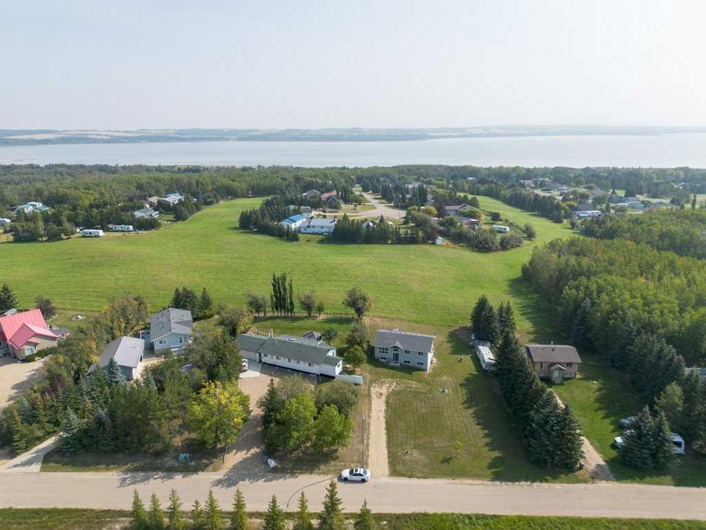 









50


Sunnyside

Crescent,
Rural Ponoka County,




AB
T0C 2J0

