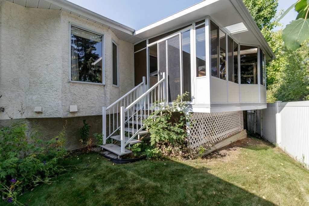 









9


Dunn

Close,
Red Deer,




AB
T4R 2M6

